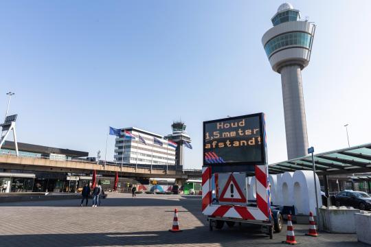 Verkeerstoren houd afstand